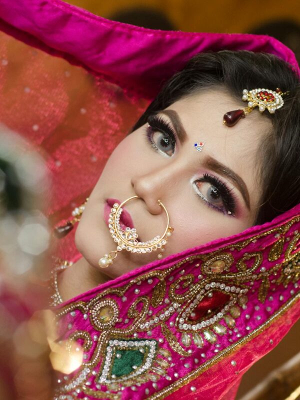 What Makes Hindu Brides Stand Out?